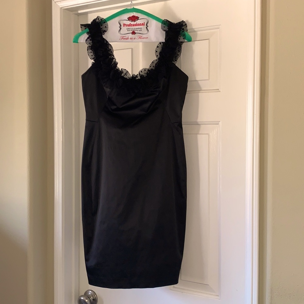 Women’s black cocktail dress- never worn- like new